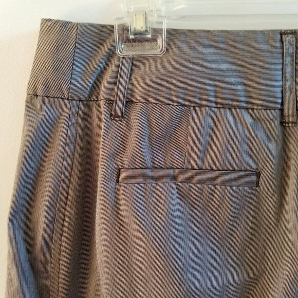 Daisy Fuentes Moda Wide-Waistband Taupe Combo Capri Pants - Size 8 - Lightweight - Picture 9 of 16